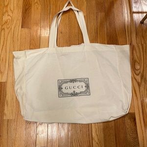 Gucci tote